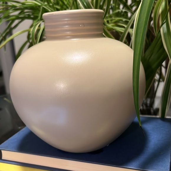 Haeger Pottery Vase 1993 Pottery Cream Organic Modern Retro Boho MCM Vintage - Picture 5 of 8